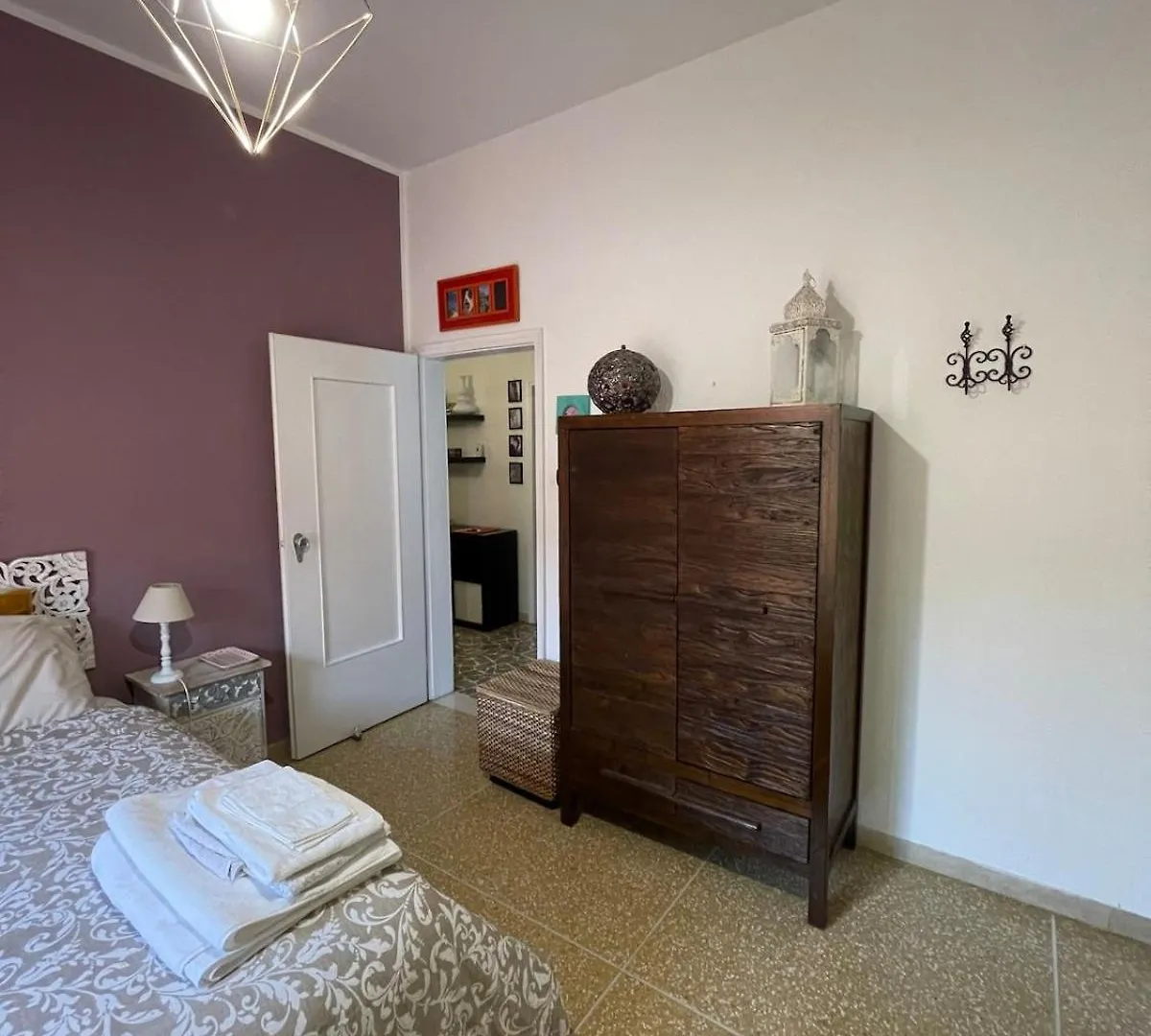 Bright Well-Located Apartment Bologna